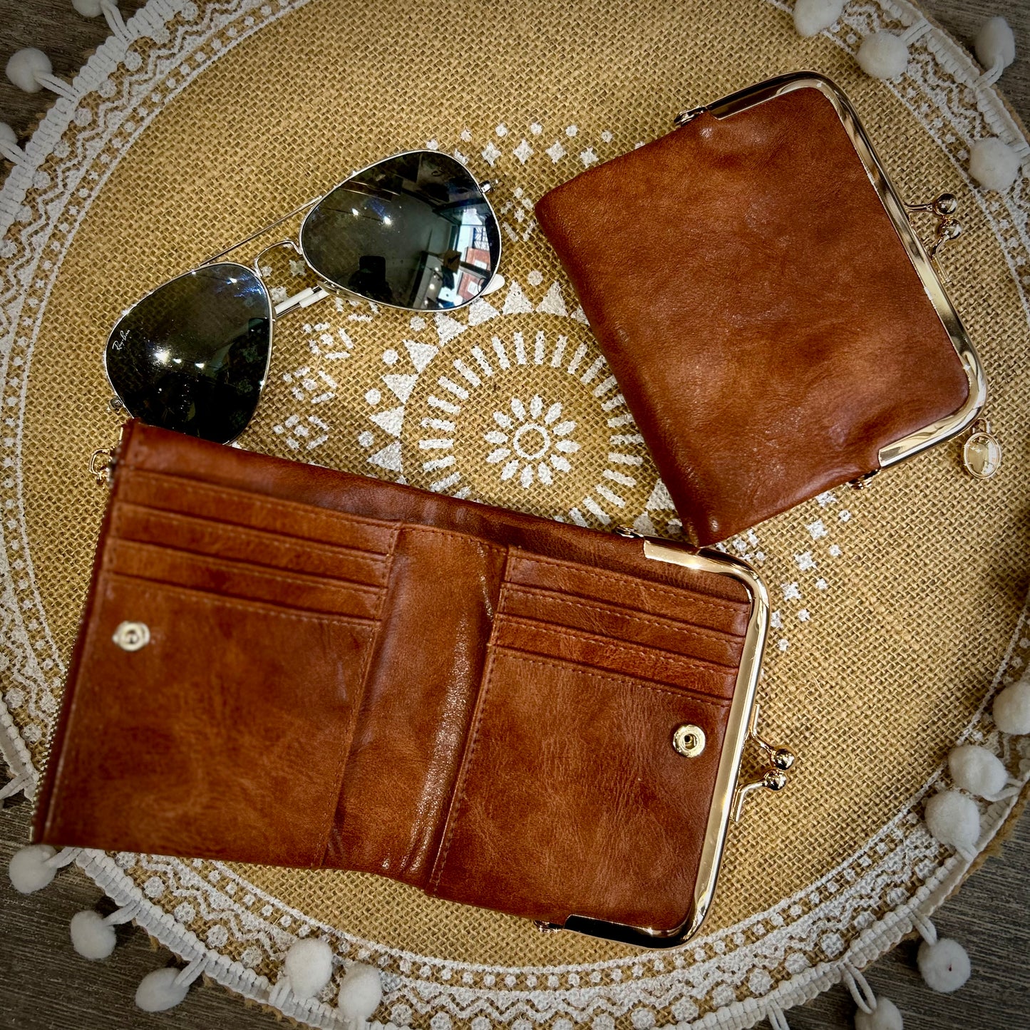 Vintage-Style Faux Leather Purse/Wallet