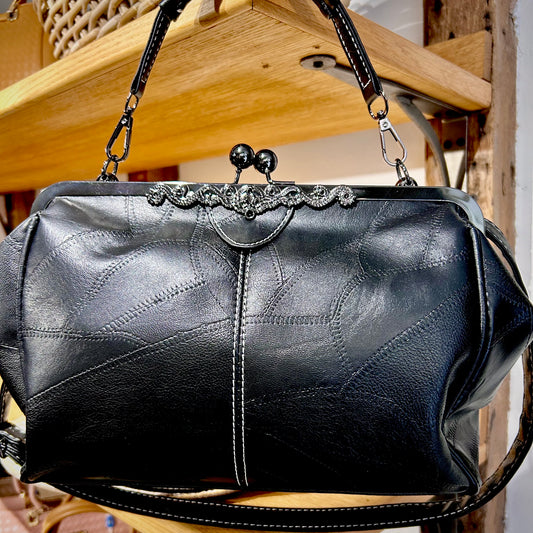 Vintage Kiss-Lock Handbag