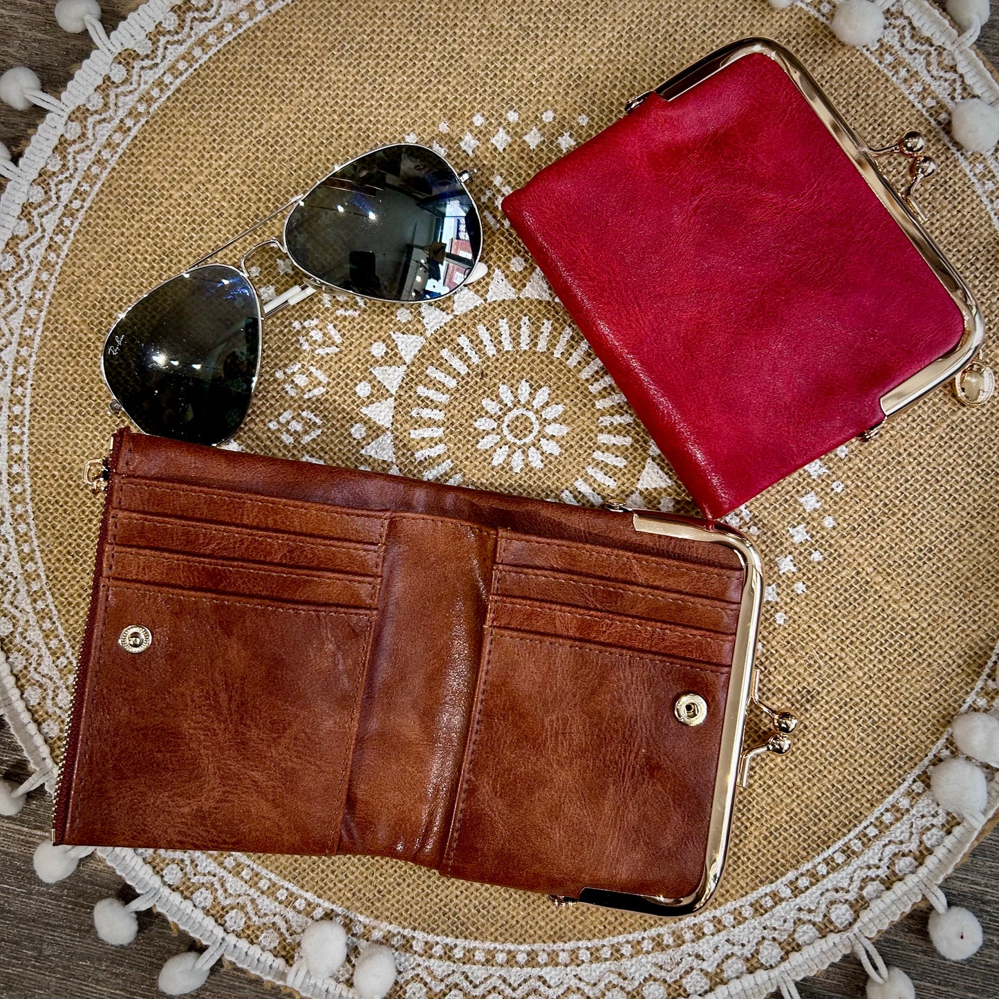Vintage-Style Faux Leather Purse/Wallet